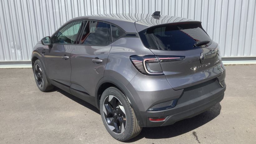 Aperçu du véhicule : CAPTUR E-Tech full hybrid 145 ch Techno