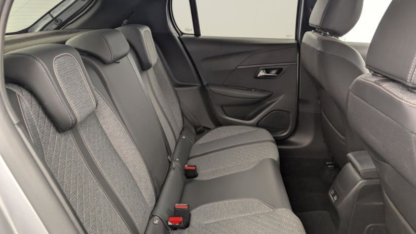 Aperçu du véhicule : 100 S S BVM6 Allure