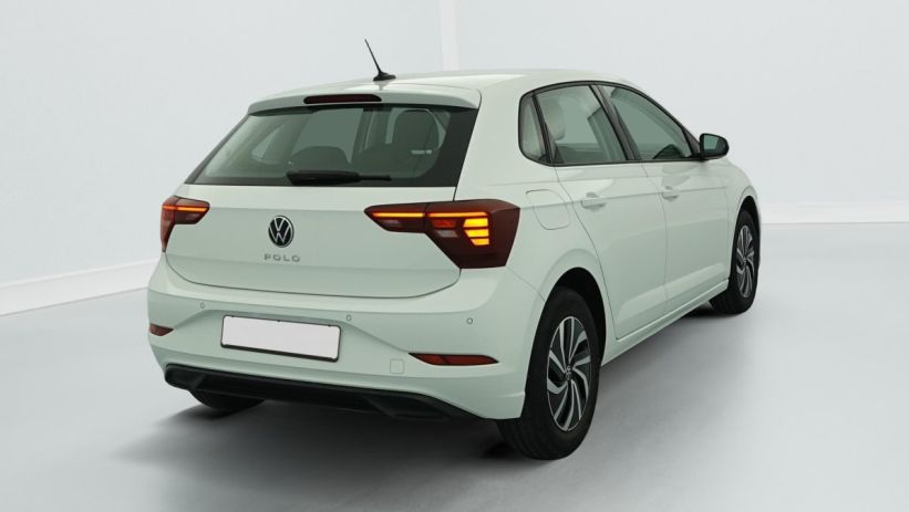 Aperçu du véhicule : 1.0 TSI 95 S S DSG7 LIFE BUSINESS