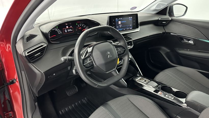 Aperçu du véhicule : II 1.2 PureTech 100ch Allure EAT8