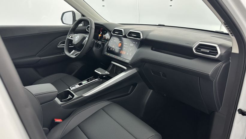 Aperçu du véhicule : 1.5 L Hybrid+ 197ch Luxury