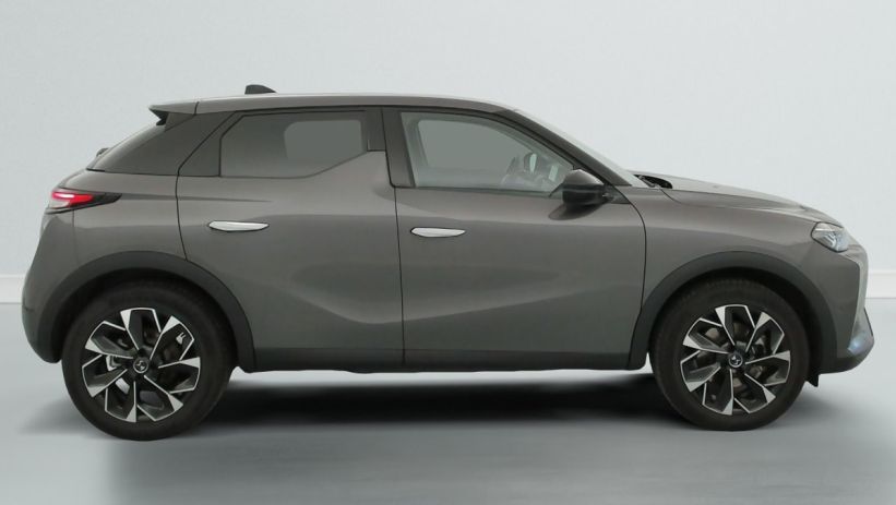 Aperçu du véhicule : E-TENSE RIVOLI