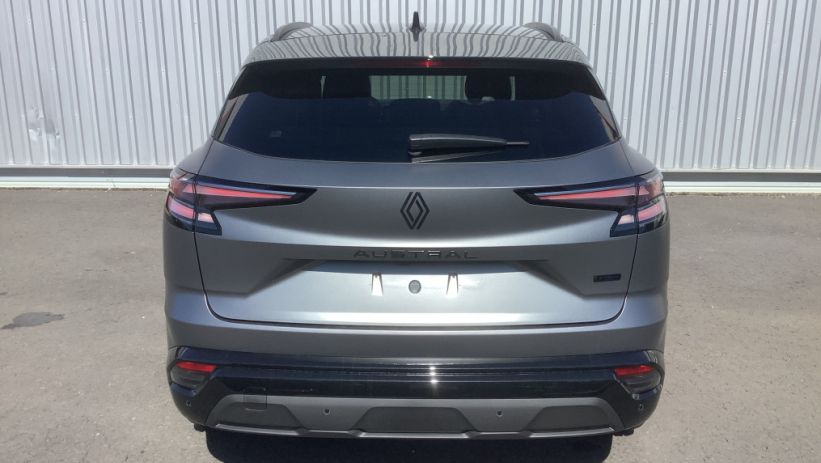 Aperçu du véhicule : AUSTRAL full hybrid E-Tech 200 ch Esprit Alpine