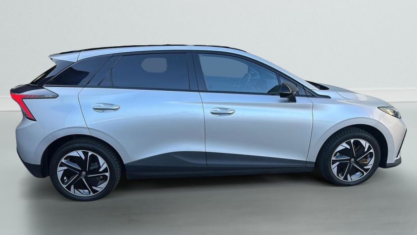 Aperçu du véhicule : ELECTRIC 64KWH - 150 KW 2WD LUXURY