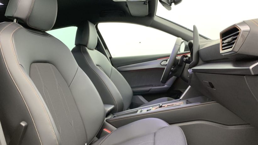 Aperçu du véhicule : 1.5 ETSI HYBRID 150 CH DSG7 V