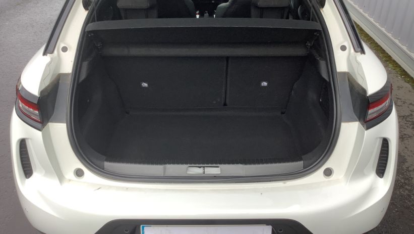 Aperçu du véhicule : DS 3 PureTech 130 EAT8 Performance Line