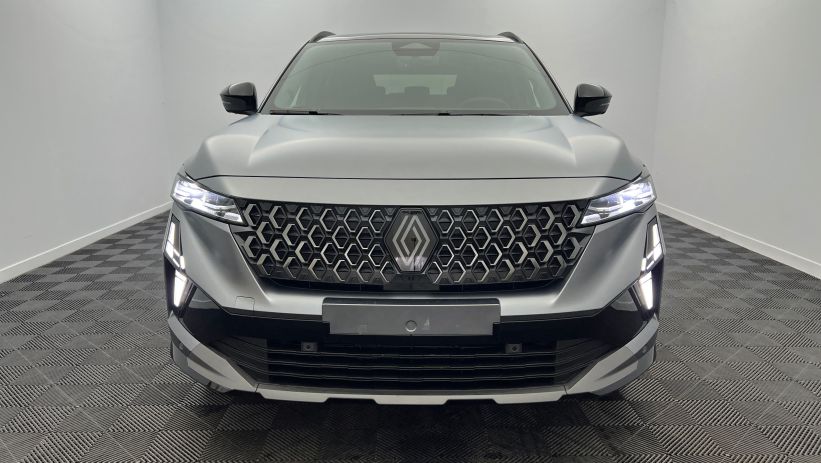 Aperçu du véhicule : full hybrid E-Tech 200 ch Esprit Alpine Gris Schiste Satin - Toit Noir Etoilé avec 5250€ d'équipements inclus