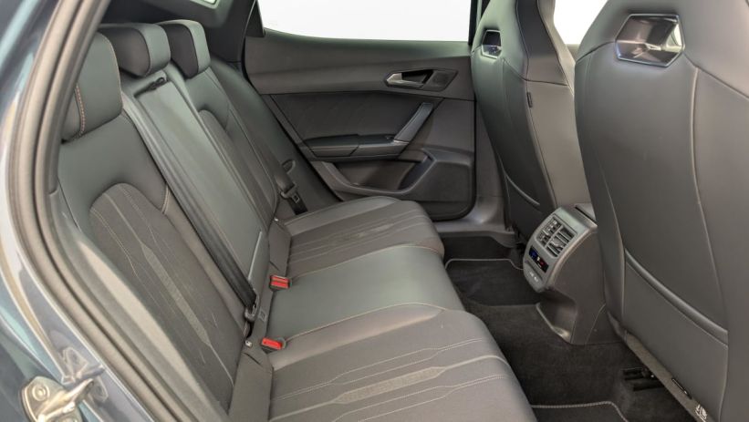 Aperçu du véhicule : 1.4 e-HYBRID 204 ch DSG6 Business Edition