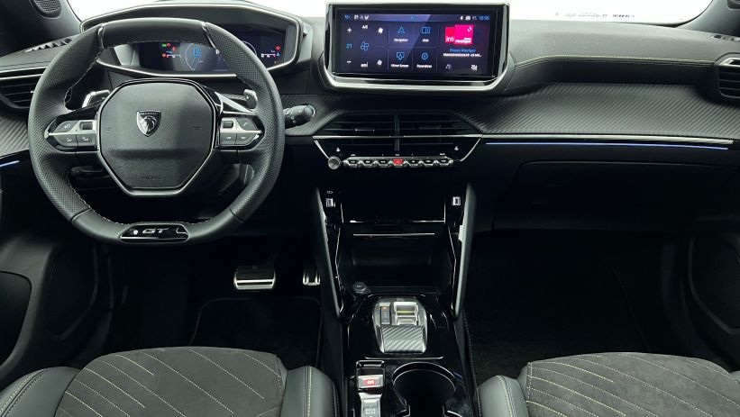 Aperçu du véhicule : Hybrid 145 e-DCS6 GT Noir Perla Nera avec 4420€ d'équipements inclus