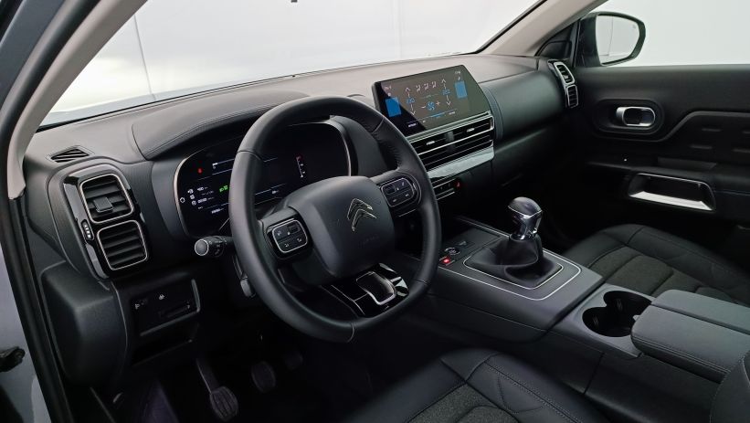 Aperçu du véhicule : 1.2 PureTech 130ch Plus