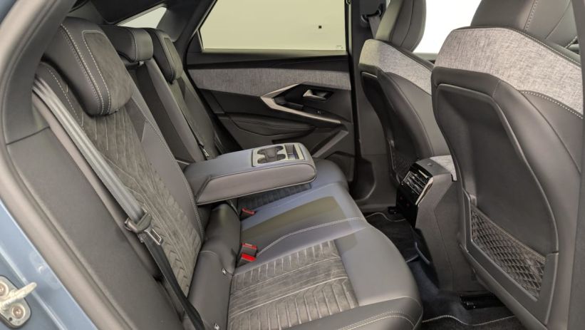 Aperçu du véhicule : Hybrid 145 e-DCS6 GT