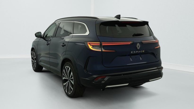 Aperçu du véhicule : Espace E-Tech full hybrid 200 GSR2 Iconic