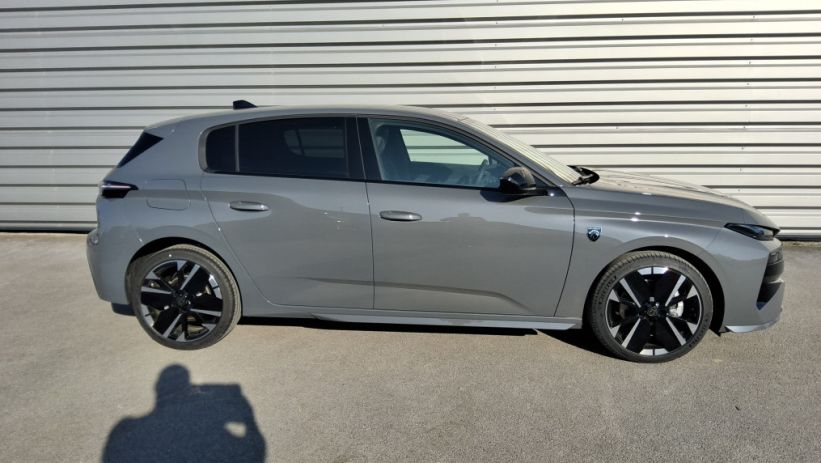 Aperçu du véhicule : 308 Hybrid 145 e-DCS6 GT