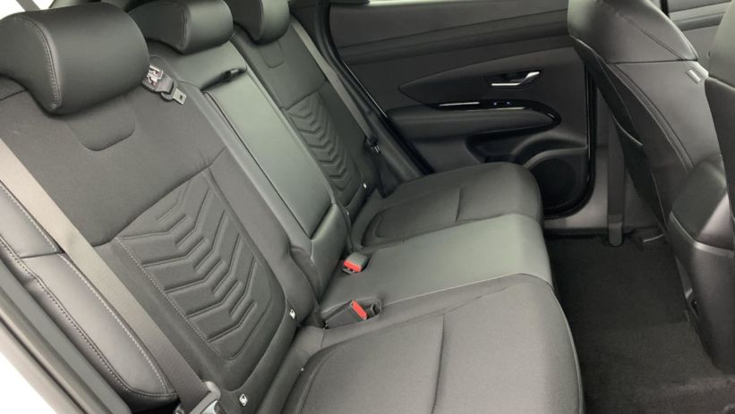 Aperçu du véhicule : 1.6 T-GDI 253 Plug-in BVA6 Creative