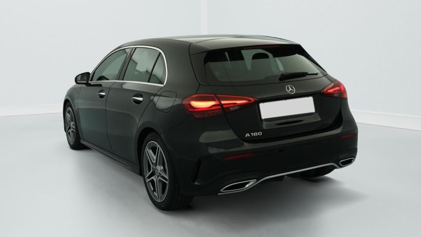 Aperçu du véhicule : 180 7G-DCT AMG LINE