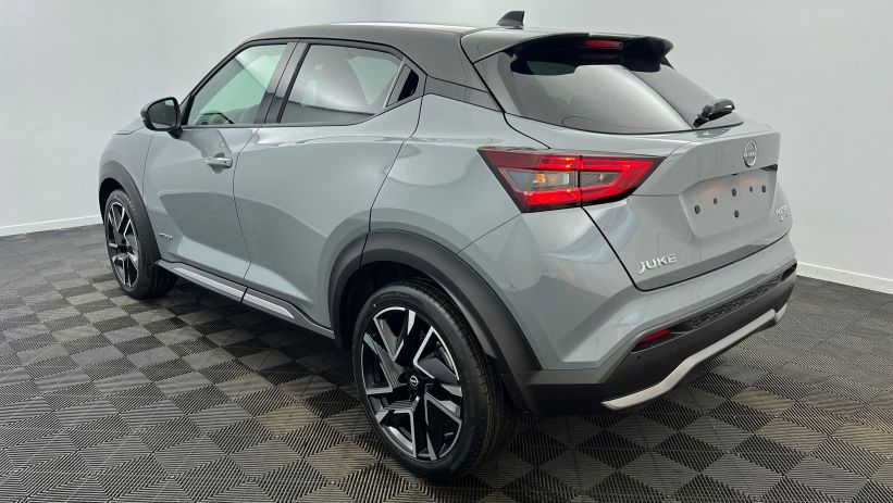 Aperçu du véhicule : HYBRID 143 N-Connecta Gris Argile - toit Noir Métallisé avec 2500€ d'équipements inclus