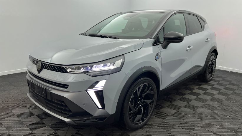 Aperçu du véhicule : E-Tech full hybrid 160 ch esprit Alpine Gris rafale - Toit Noir Etoilé avec 1350€ d'équipements inclus