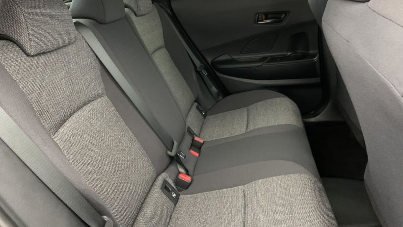 Aperçu du véhicule : Hybride Rechargeable 225 Design