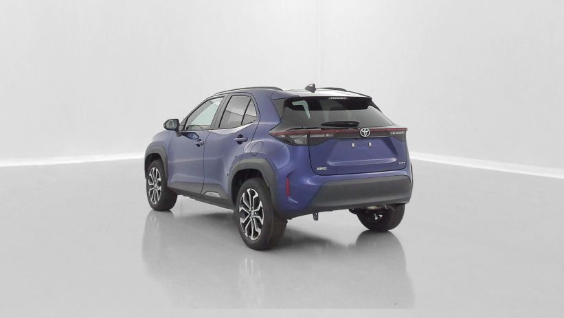 Aperçu du véhicule : 1.5 Hybride 130h Design e-CVT