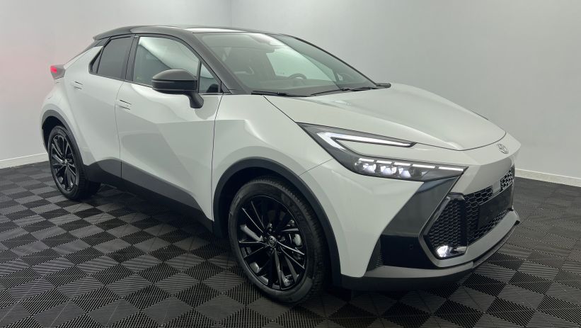 Aperçu du véhicule : Hybride Rechargeable 225 GR Sport Gris Chrome - Toit Noir