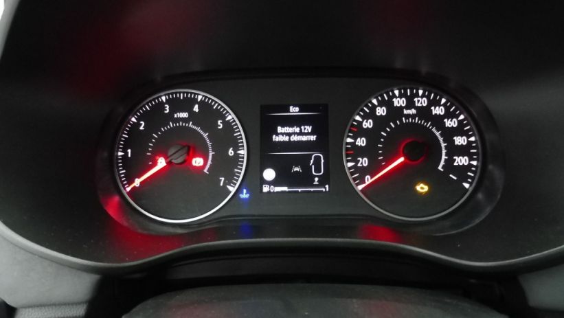 Aperçu du véhicule : 1.0 TCE 110CH STEPWAY EXTREME +