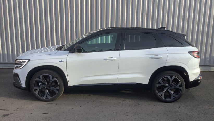 Aperçu du véhicule : AUSTRAL E-Tech full hybrid 200 GSR2 Techno esprit Alpine