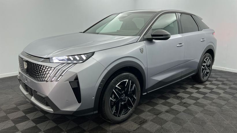 Aperçu du véhicule : Hybrid 145 e-DCS6 GT Gris Artense avec 4750€ d'équipements inclus