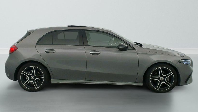 Aperçu du véhicule : 200 7G-DCT AMG LINE