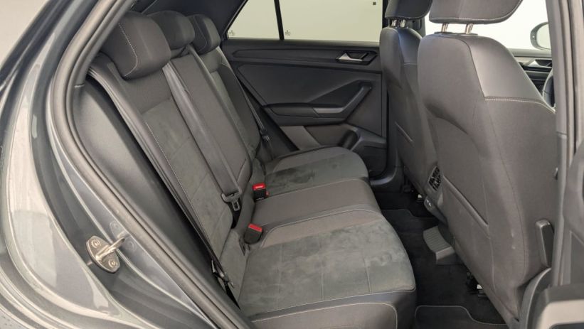Aperçu du véhicule : 2.0 TDI 150 START STOP DSG7 R-LINE