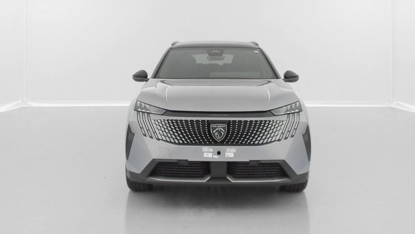 Aperçu du véhicule : III 1.2 Hybrid 145ch GT e-DCS6