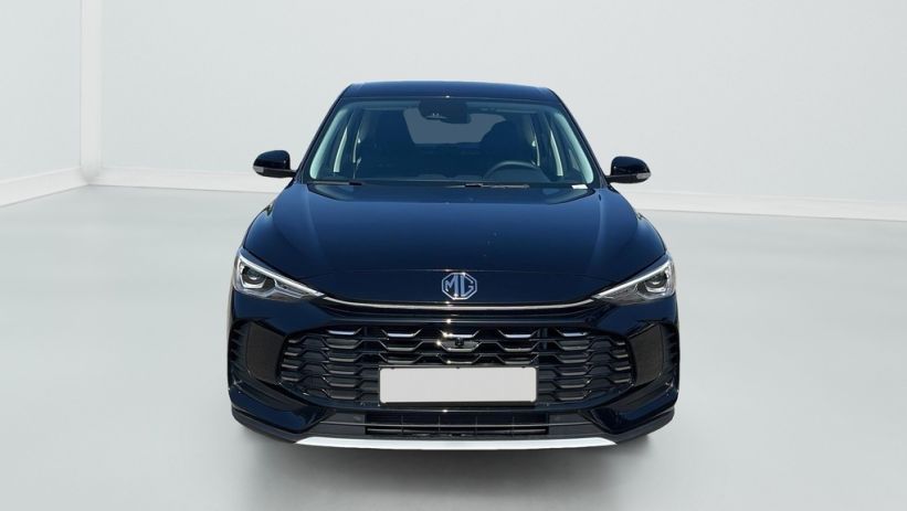 Aperçu du véhicule : 1.5 L Hybrid+ 197ch Standard