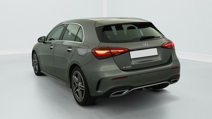 Aperçu du véhicule : 180 7G-DCT AMG LINE