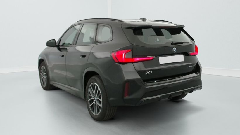 Aperçu du véhicule : SDRIVE 18D 150CH DKG7 M SPORT