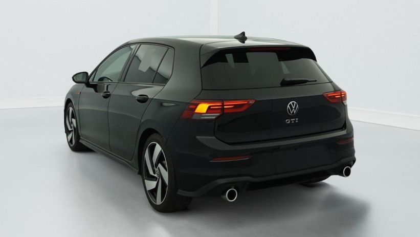 Aperçu du véhicule : 2.0 TSI 245 DSG7 GTI