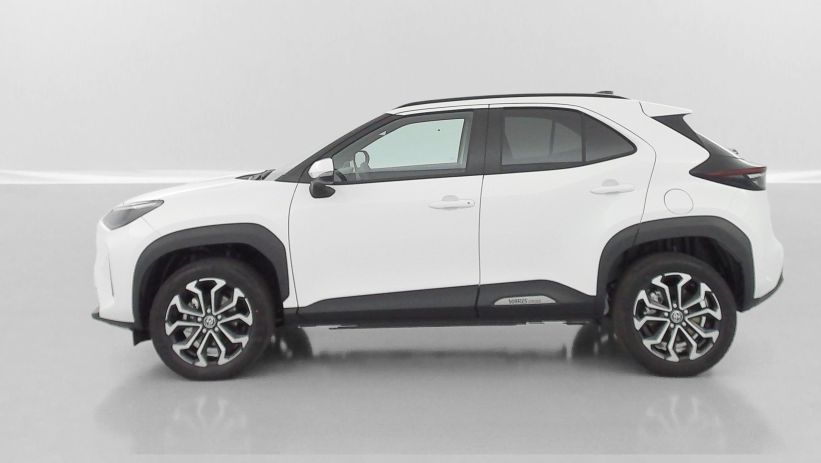 Aperçu du véhicule : 1.5 Hybride 130h Design e-CVT