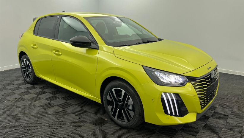 Aperçu du véhicule : Hybrid 145 e-DCS6 Allure Jaune Agueda avec 1620€ d'équipements inclus
