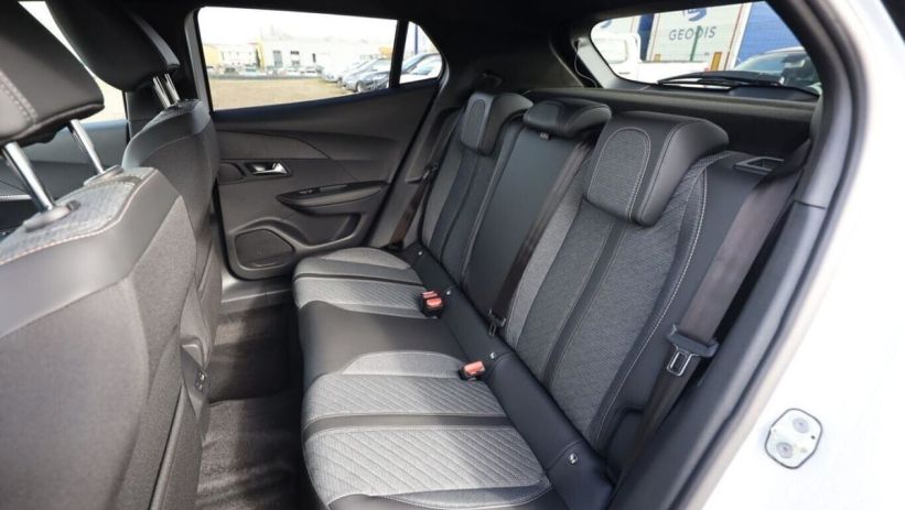 Aperçu du véhicule : HYBRID 145 ALLURE