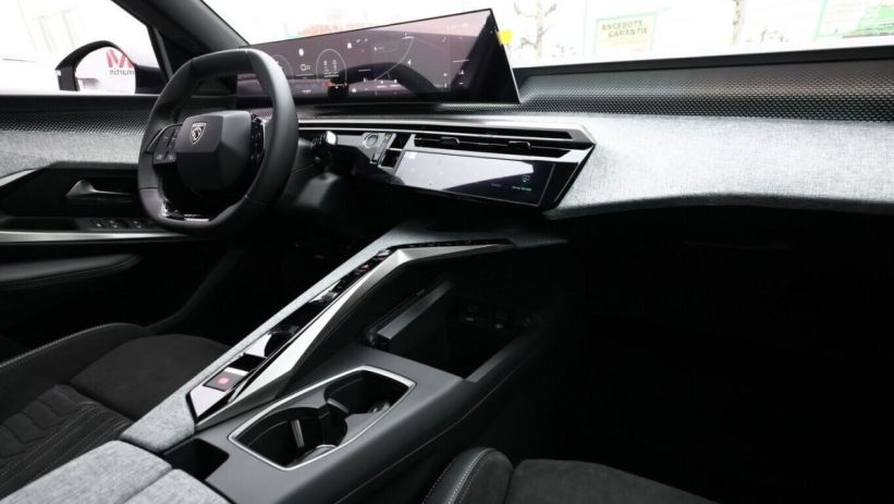 Aperçu du véhicule : Hybrid 145 gt e-dcs6