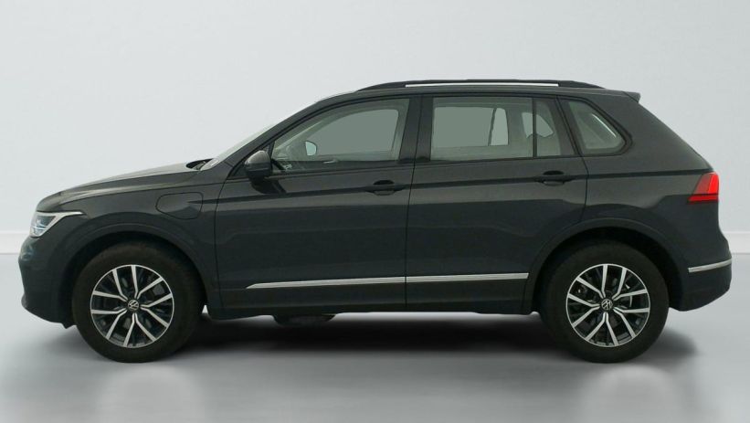 Aperçu du véhicule : 1.4 EHYBRID 245CH DSG6 LIFE