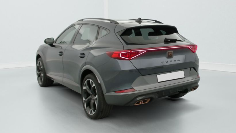 Aperçu du véhicule : 1.4 e-HYBRID 204 ch DSG6 Business Edition
