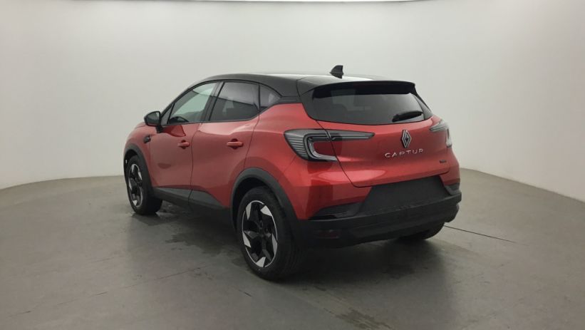 Aperçu du véhicule : CAPTUR E-Tech full hybrid 160 ch Techno