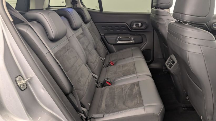 Aperçu du véhicule : Hybride Rechargeable 225 e-EAT8 Shine