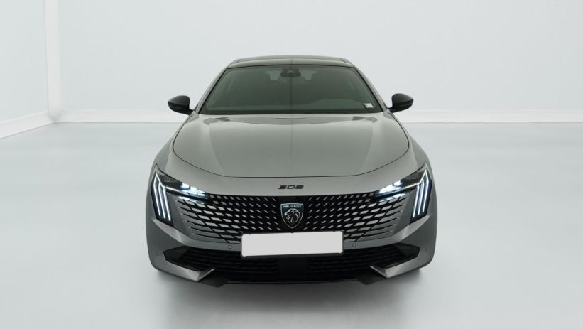 Aperçu du véhicule : Hybrid 180 e-EAT8 Allure