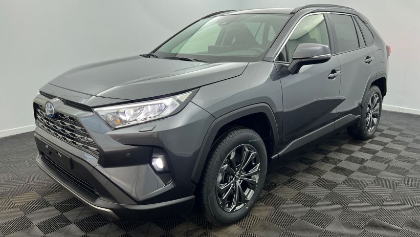 Aperçu du véhicule : Hybride 222 ch AWD-i 30 YEARS Gris Atlas avec 1350€ d'équipements inclus