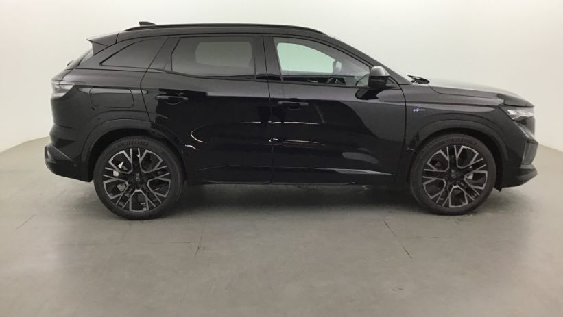 Aperçu du véhicule : AUSTRAL full hybrid E-Tech 200 ch Esprit Alpine