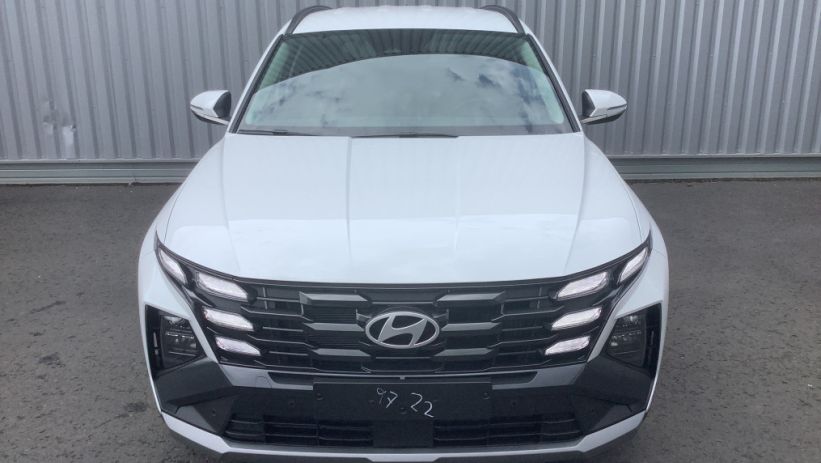 Aperçu du véhicule : TUCSON 1.6 T-GDI 215 Hybrid BVA6 Creative