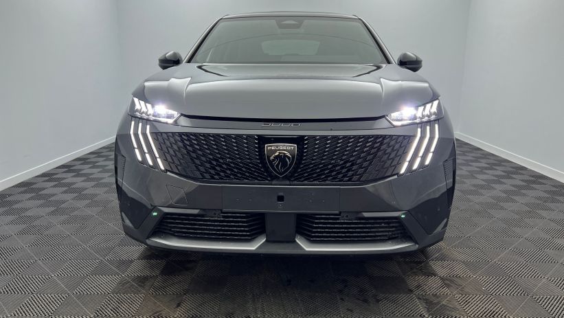 Aperçu du véhicule : Hybrid 145 e-DCS6 GT Gris Titane avec 4750€ d'équipements inclus