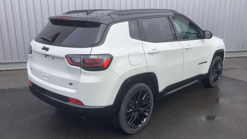 Aperçu du véhicule : COMPASS 1.5 Turbo T4 130 ch e-Hybrid BVR7 S