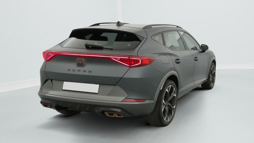 Aperçu du véhicule : 1.4 e-HYBRID 204 ch DSG6 Business Edition