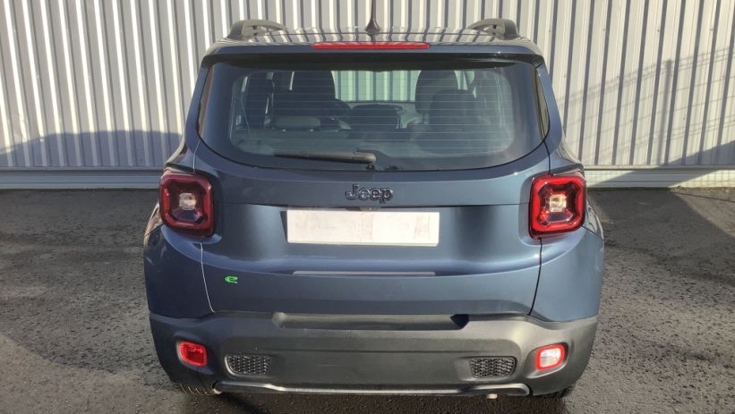 Aperçu du véhicule : RENEGADE 1.5 Turbo T4 130 ch BVR7 e-Hybrid Altitude